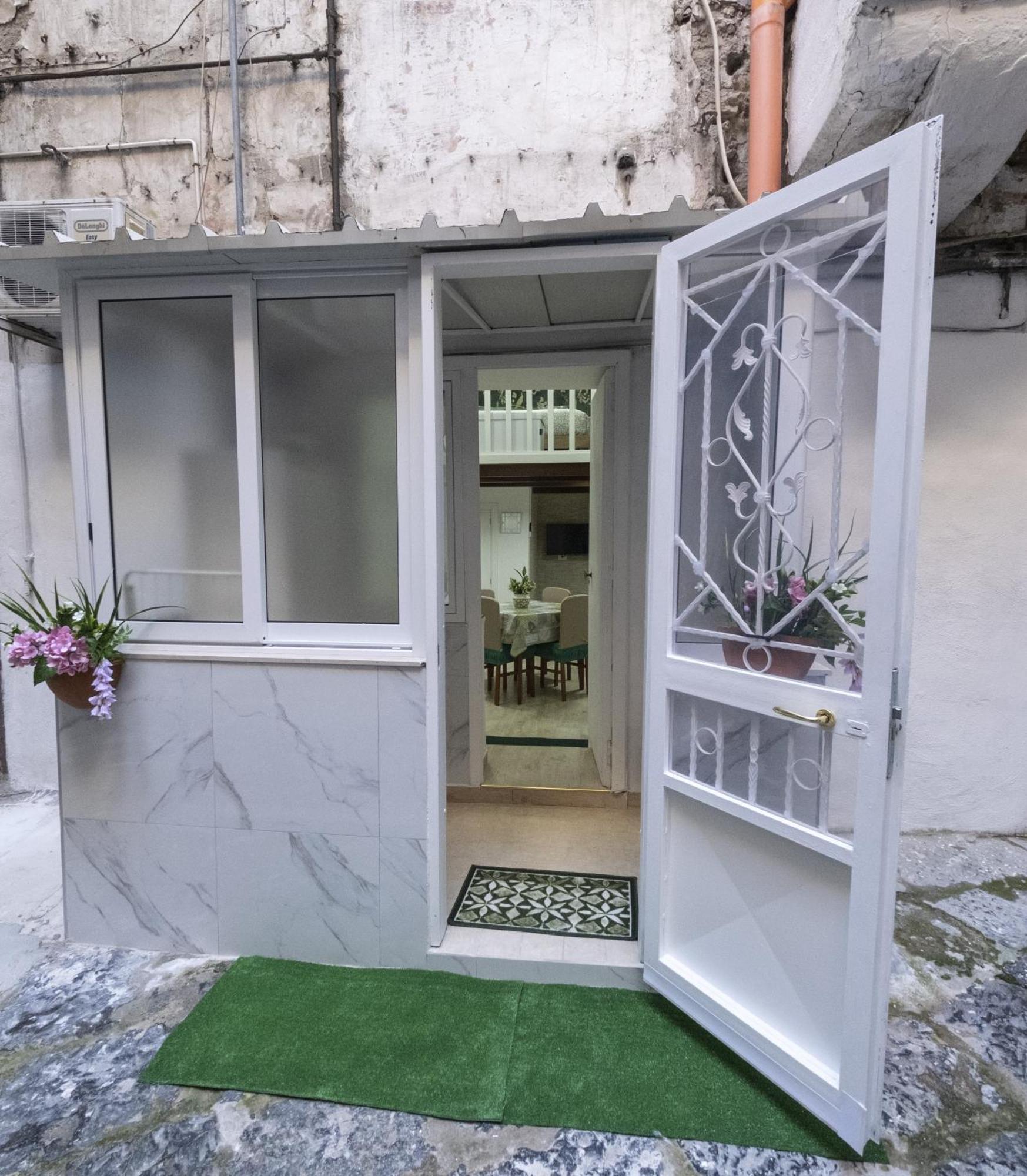 Green Center Valery Sweet House เนเปิลส์ ภายนอก รูปภาพ